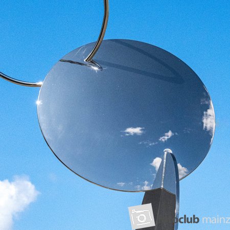 2024 Ausflug nach Wetzlar - Doris Holland: &quot;Spiegelskulptur&quot;