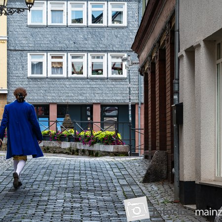 2024 Ausflug nach Wetzlar Jutta Wirthl: &quot;Beinahe echt&quot;