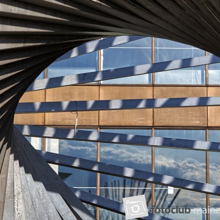2023 Mein Bild: "Mainz-Walk - Spiegelungen" von Heimo Gläser